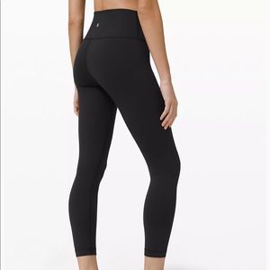 Lululemon Wunderunder High rise 25” inseam sz 10